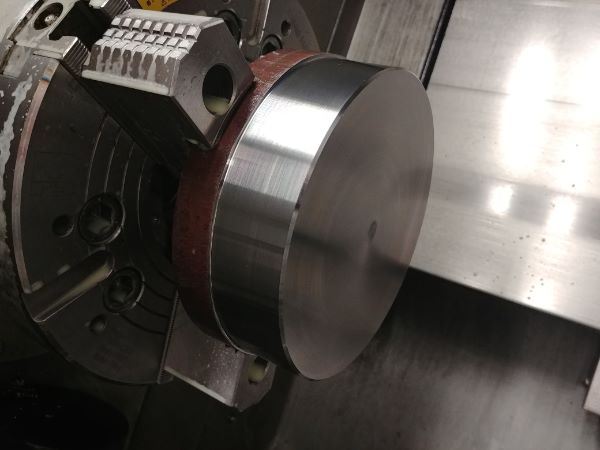 Machining Moulds / Molds on a CNC Lathe / Mill