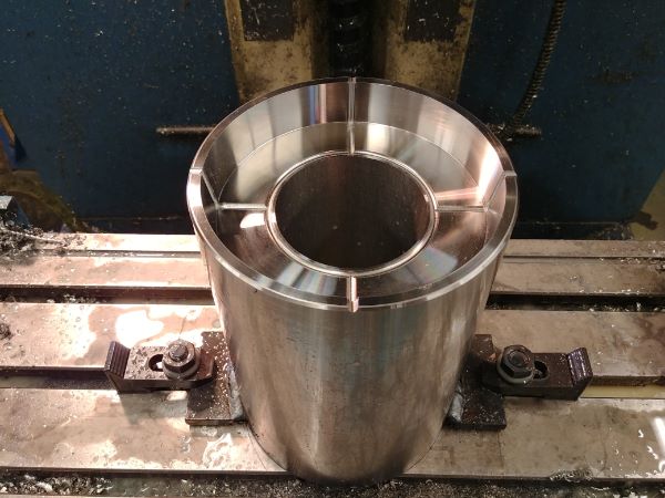 Machining Moulds / Molds on a CNC Lathe / Mill