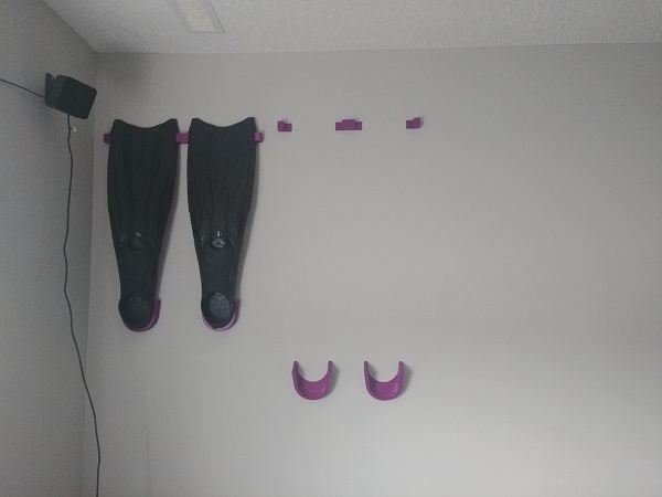 3D Printed Diving Fin Wall Mounts