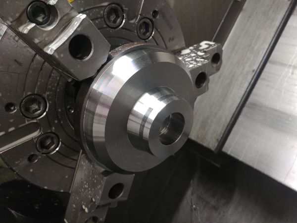 Machining Moulds / Molds on a CNC Lathe / Mill