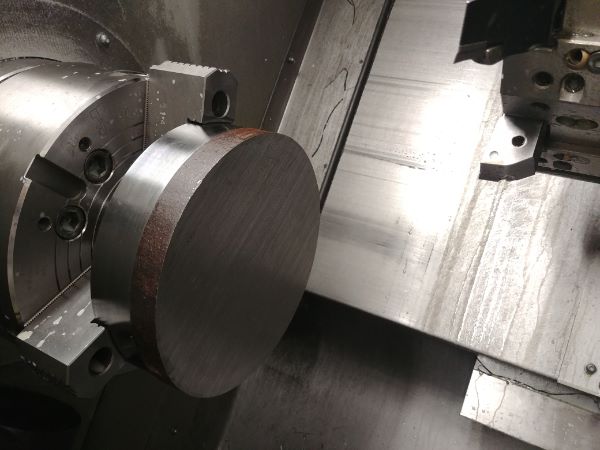 Machining Moulds / Molds on a CNC Lathe / Mill