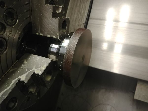 Machining Moulds / Molds on a CNC Lathe / Mill