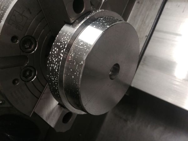 Machining Moulds / Molds on a CNC Lathe / Mill