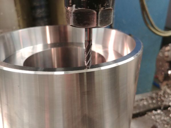 Machining Moulds / Molds on a CNC Lathe / Mill