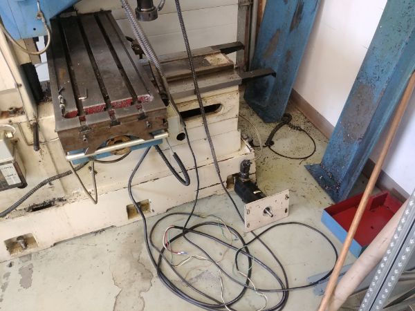 CNC Milling Machine Refurb