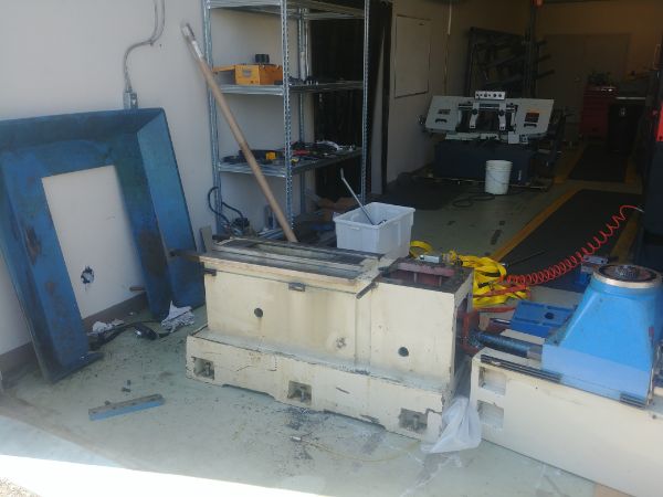 CNC Milling Machine Refurb