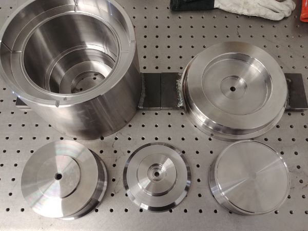 Machining Moulds / Molds on a CNC Lathe / Mill