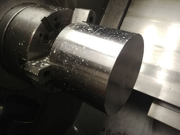 Machining Moulds / Molds on a CNC Lathe / Mill