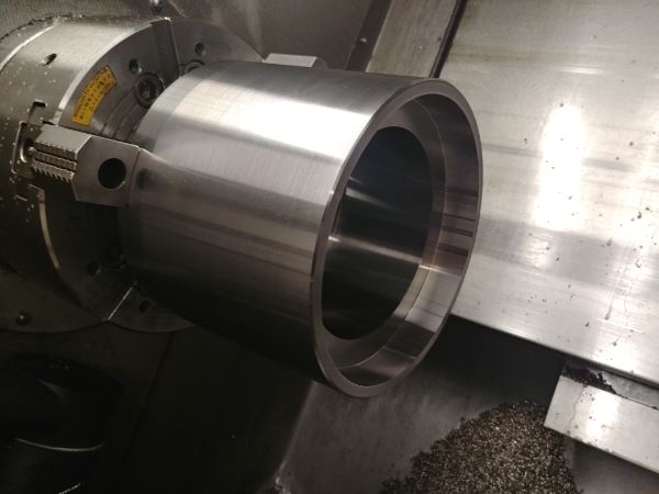 Machining Moulds / Molds on a CNC Lathe / Mill