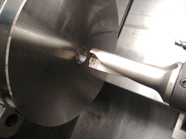 Machining Moulds / Molds on a CNC Lathe / Mill