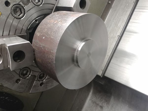 Machining Moulds / Molds on a CNC Lathe / Mill