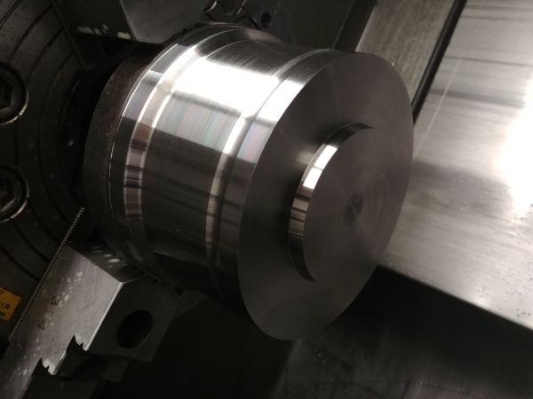 Machining Moulds / Molds on a CNC Lathe / Mill