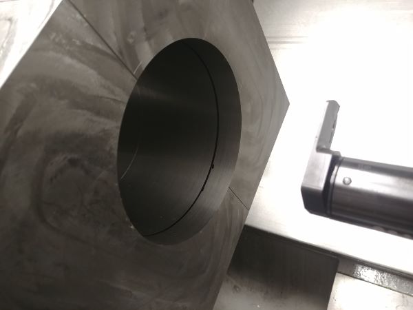 Machining Moulds / Molds on a CNC Lathe / Mill