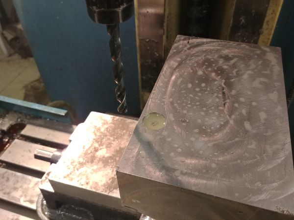 Machining Moulds / Molds on a CNC Lathe / Mill