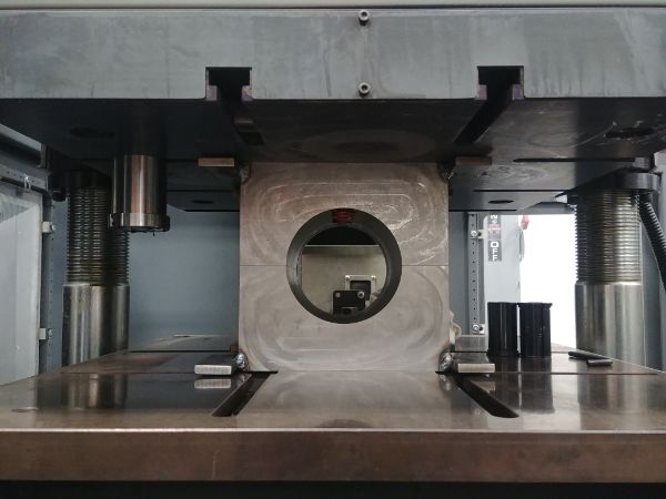 Machining Moulds / Molds on a CNC Lathe / Mill