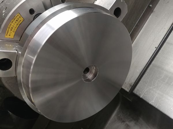 Machining Moulds / Molds on a CNC Lathe / Mill