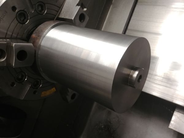 Machining Moulds / Molds on a CNC Lathe / Mill