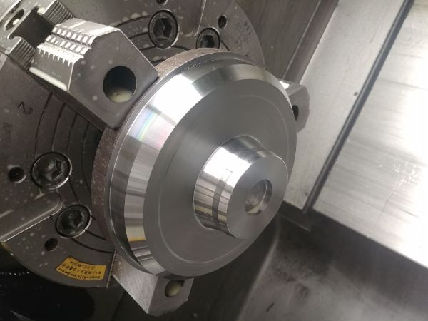 Machining Moulds / Molds on a CNC Lathe / Mill