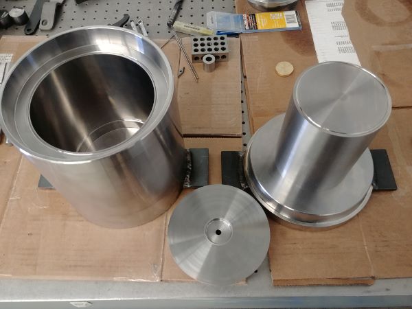 Machining Moulds / Molds on a CNC Lathe / Mill