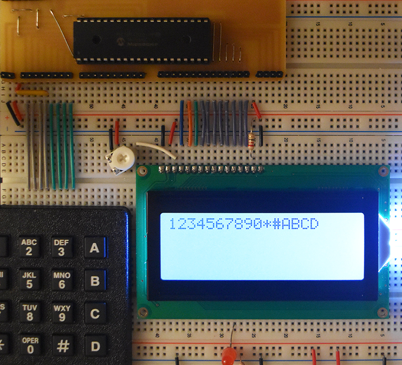 18F4520 Read Keypad, Display Character LCD