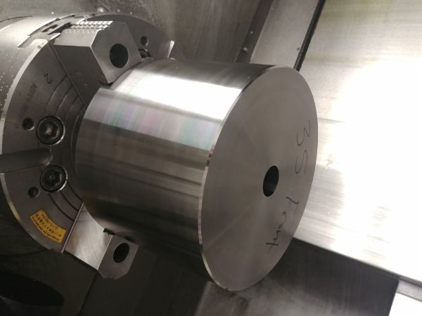 Machining Moulds / Molds on a CNC Lathe / Mill