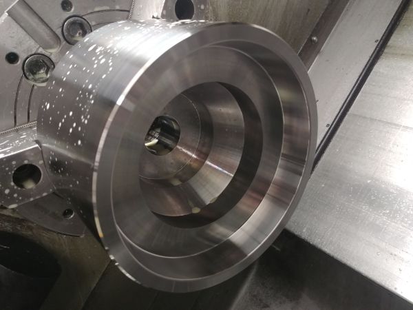 Machining Moulds / Molds on a CNC Lathe / Mill