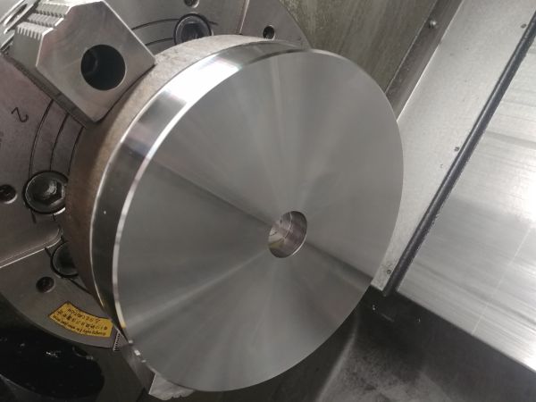 Machining Moulds / Molds on a CNC Lathe / Mill