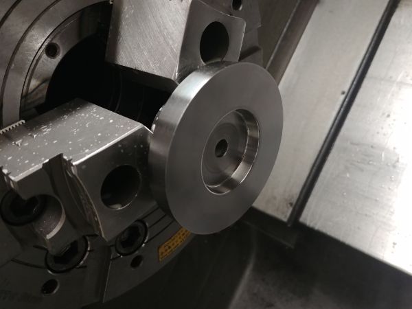 Machining Moulds / Molds on a CNC Lathe / Mill