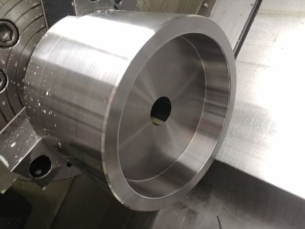 Machining Moulds / Molds on a CNC Lathe / Mill