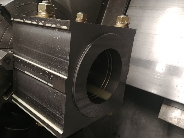 Machining Moulds / Molds on a CNC Lathe / Mill