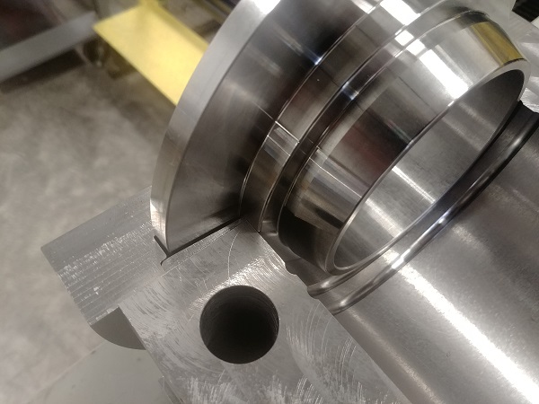 Machining Moulds / Molds on a CNC Lathe / Mill