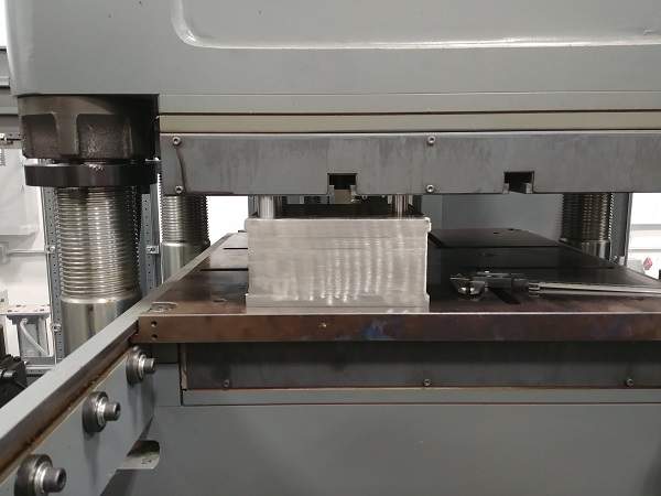 Machining Moulds / Molds on a CNC Lathe / Mill