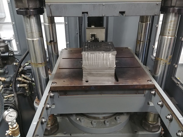 Machining Moulds / Molds on a CNC Lathe / Mill