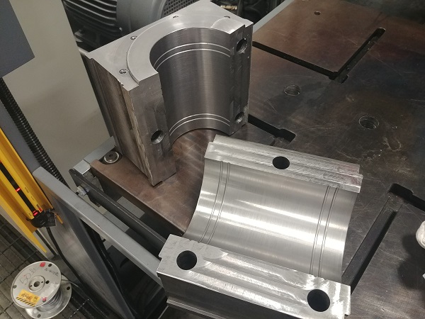 Machining Moulds / Molds on a CNC Lathe / Mill