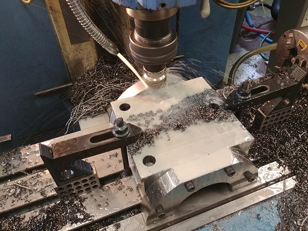 Machining Moulds / Molds on a CNC Lathe / Mill