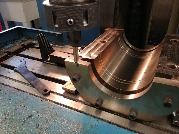 Machining Moulds / Molds on a CNC Lathe / Mill