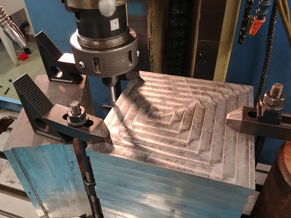 Machining Moulds / Molds on a CNC Lathe / Mill