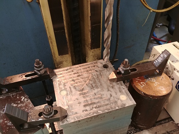 Machining Moulds / Molds on a CNC Lathe / Mill