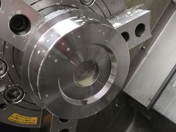 Machining Moulds / Molds on a CNC Lathe / Mill