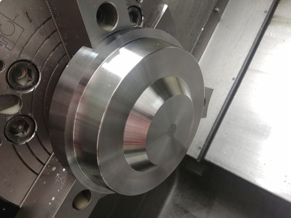 Machining Moulds / Molds on a CNC Lathe / Mill