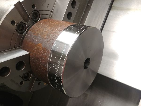 Machining Moulds / Molds on a CNC Lathe / Mill