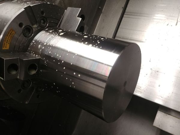 Machining Moulds / Molds on a CNC Lathe / Mill