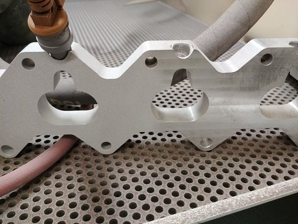 Dual Fuel Rail Injector Spacer Version 2