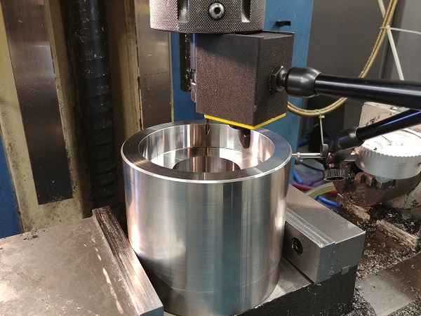 Machining Moulds / Molds on a CNC Lathe / Mill