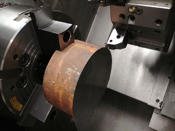 Machining Moulds / Molds on a CNC Lathe / Mill