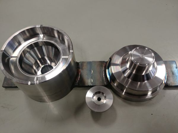 Machining Moulds / Molds on a CNC Lathe / Mill