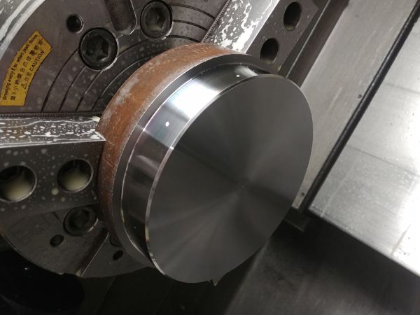 Machining Moulds / Molds on a CNC Lathe / Mill