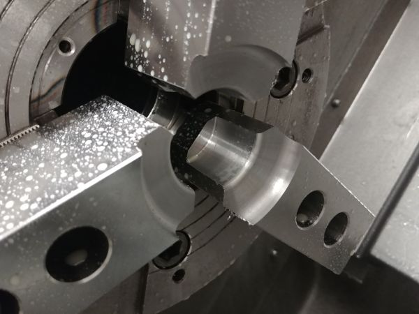 Machining Moulds / Molds on a CNC Lathe / Mill