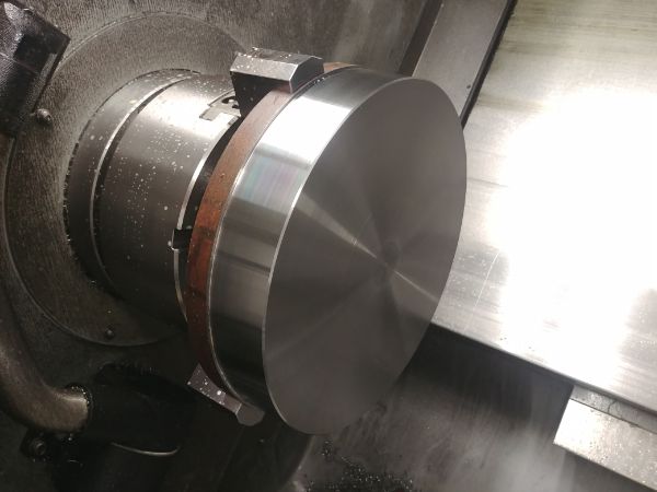 Machining Moulds / Molds on a CNC Lathe / Mill