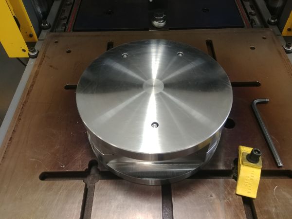 Machining Moulds / Molds on a CNC Lathe / Mill